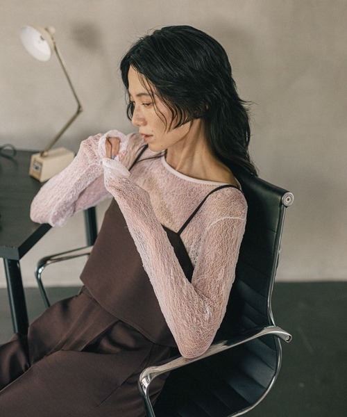 LEPSIM(レプシィム)の「《オフィスライン》レースクルー長袖プルオーバー 587917(Tシャツ/カットソー・レディース・オフホワイト/ブラック・FREE)」の9枚目の写真