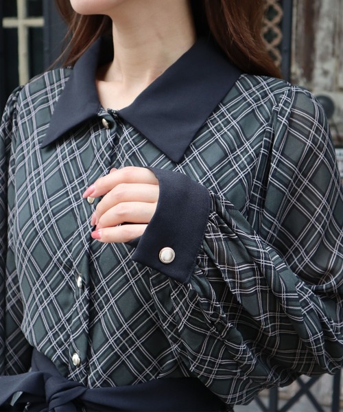 CECIL McBEE(セシルマクビー)の「バイアスチェッククレリックワンピース(ワンピース・レディース・ブラウン/ベージュ/ブラック・MEDIUM)」の11枚目の写真