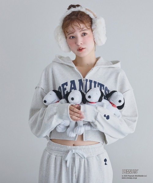 PEANUTSコラボ】セットアップ対応/スヌーピー刺繍入りパーカー