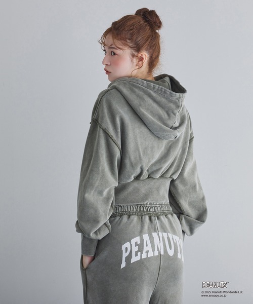 one after another NICE CLAUP(ワンアフターアナザーナイスクラップ)の「【PEANUTSコラボ】セットアップ対応/スヌーピー刺繍入りパーカー(パーカー・レディース・ブラック/カーキ/オートミール・FREE)」の11枚目の写真