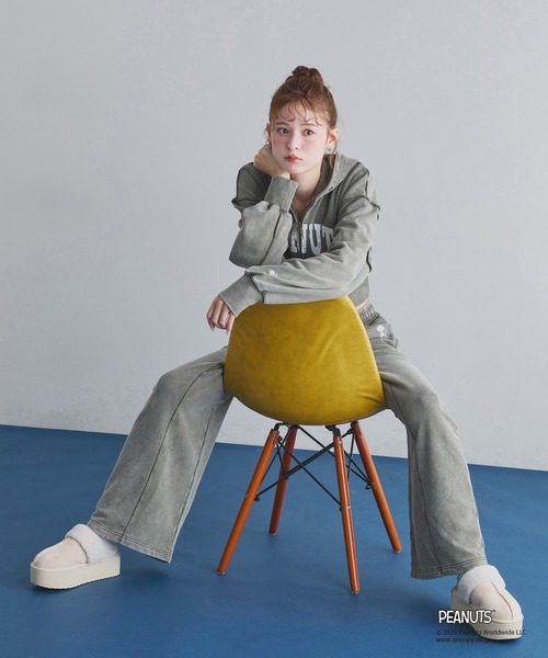 PEANUTSコラボ】セットアップ対応/スヌーピー刺繍入りパーカー