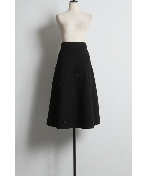 tocco closet(トッコ クローゼット)の「【ZOZO限定】立体フラワー装飾ニットフレアスカート(スカート・レディース・ネイビー/ブラック・M)」の17枚目の写真