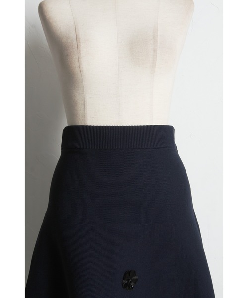 tocco closet(トッコ クローゼット)の「【ZOZO限定】立体フラワー装飾ニットフレアスカート(スカート・レディース・ネイビー/ブラック・M)」の22枚目の写真