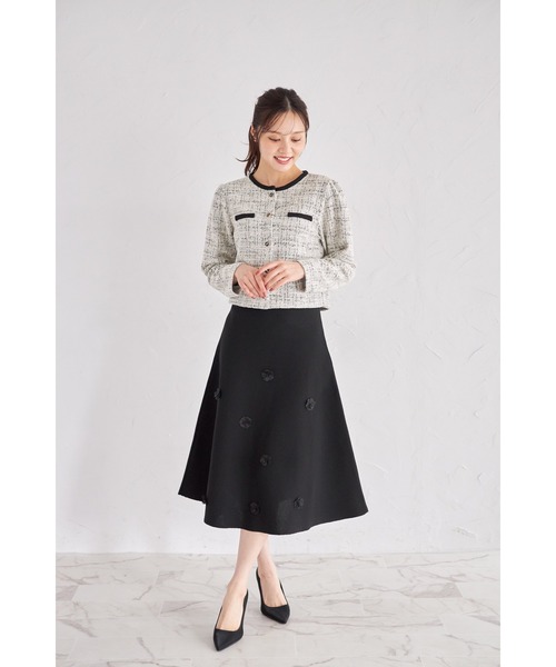 tocco closet(トッコ クローゼット)の「【ZOZO限定】立体フラワー装飾ニットフレアスカート(スカート・レディース・ネイビー/ブラック・M)」の3枚目の写真