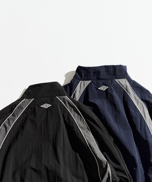 WETTEMPT（ウィテンプト）の「UMBRO RAGLAN NYLON JACKET / アンブロラグランナイロンジャケット（ナイロンジャケット・メンズ・ブラック/ネイビー・MEDIUM/LARGE）」の10枚目の写真