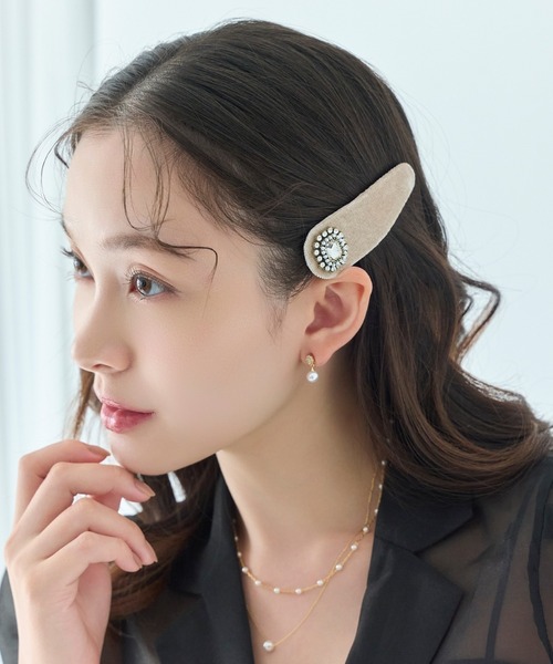 Phoebe(フィービィー)の「グリームスウィングピアス(ピアス(両耳用)・レディース・ホワイト・FREE)」の4枚目の写真