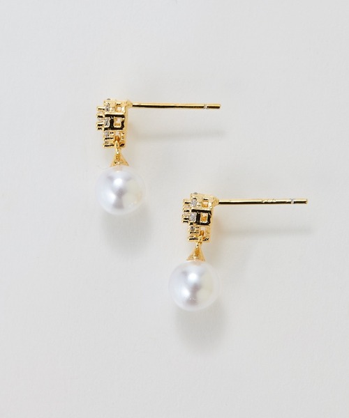 Phoebe(フィービィー)の「グリームスウィングピアス(ピアス(両耳用)・レディース・ホワイト・FREE)」の6枚目の写真