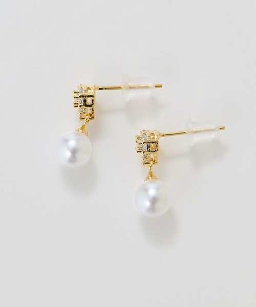 Phoebe(フィービィー)の「グリームスウィングピアス(ピアス(両耳用)・レディース・ホワイト・FREE)」の7枚目の写真