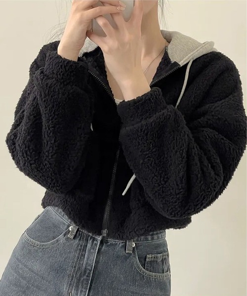 MAISON DE THERESE(メゾン ド テレーズ)の「ショート ジップアップ パーカー(ニット/セーター・レディース・ブラック/アイボリー・L)」の13枚目の写真