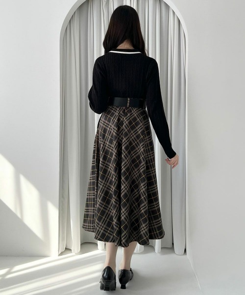 an another angelus（アンアナザーアンジェラス）の「エンブレム釦配色ラインニットポロ/fint フィント（ニット/セーター・レディース・ボルドー/ブラック・FREE）」の3枚目の写真