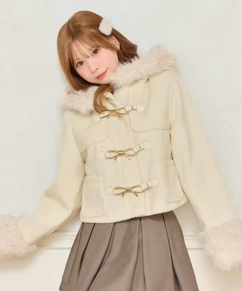 apres jour（アプレジュール）の「ショートダッフルコート（ダッフルコート・レディース・アイボリー/ブラック/ブラック系その他・フリー/X-LARGE）」の2枚目の写真