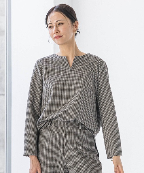 LAUTREAMONT(ロートレアモン)の「両面起毛キーネックブラウス(シャツ/ブラウス・レディース・ブラウン系その他/ブラック/ベージュ/オフホワイト/ブラウン/ダークグレー・9号)」の5枚目の写真