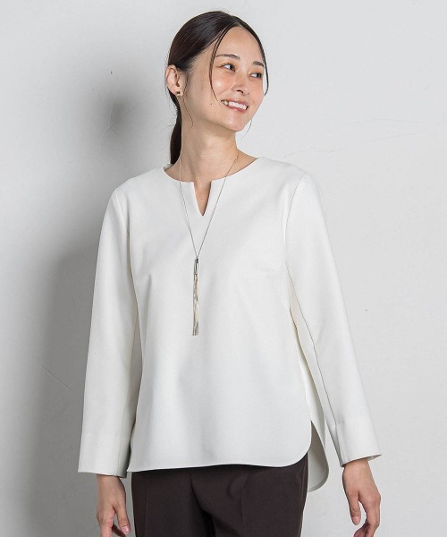 LAUTREAMONT(ロートレアモン)の「両面起毛キーネックブラウス(シャツ/ブラウス・レディース・ブラウン系その他/ブラック/ベージュ/オフホワイト/ブラウン/ダークグレー・9号)」の1枚目の写真