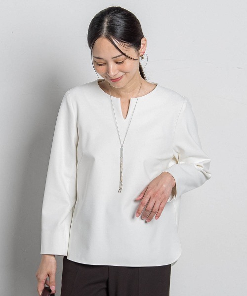 LAUTREAMONT(ロートレアモン)の「両面起毛キーネックブラウス(シャツ/ブラウス・レディース・ブラウン系その他/ブラック/ベージュ/オフホワイト/ブラウン/ダークグレー・9号)」の10枚目の写真