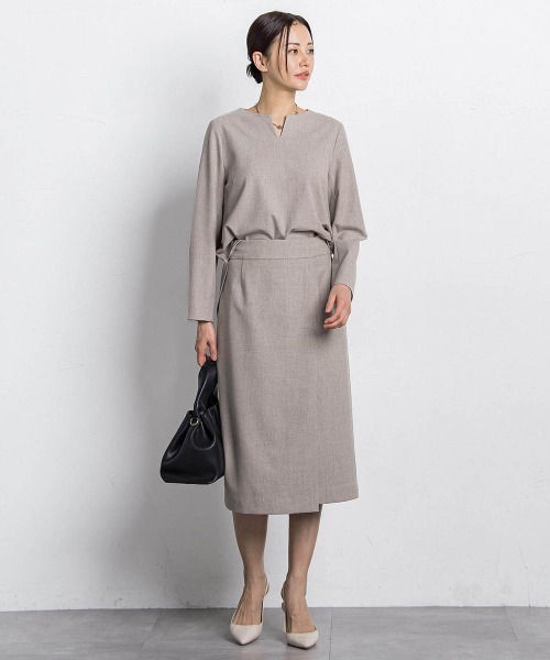 LAUTREAMONT(ロートレアモン)の「両面起毛キーネックブラウス(シャツ/ブラウス・レディース・ブラウン系その他/ブラック/ベージュ/オフホワイト/ブラウン/ダークグレー・9号)」の20枚目の写真