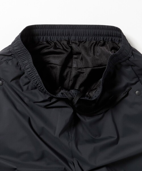 BEAMS GOLF(ビームスゴルフ)の「〈MEN〉ORANGE LABEL / レオフィール(R)サイドロゴ 中綿パンツ(その他パンツ・メンズ・ブラック/ホワイト・MEDIUM/LARGE/X-LARGE/SMALL)」の20枚目の写真