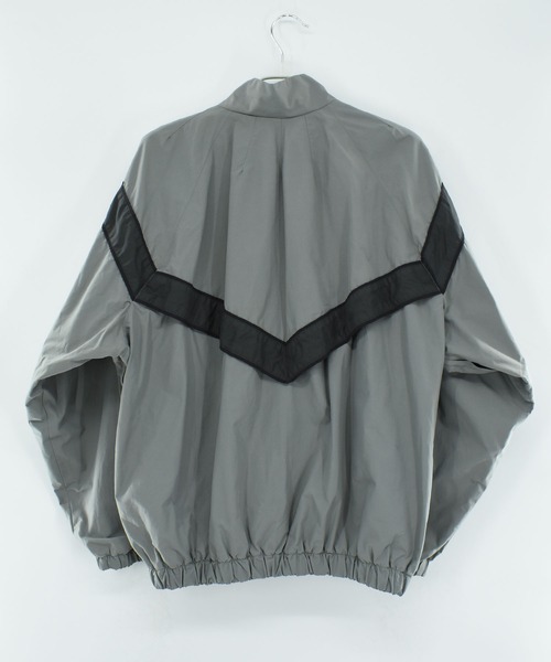 MILITARY(ミリタリー)の「【USED】U.S.ARMY ナイロン トレーニング ジャケット(ナイロンジャケット・メンズ・カーキ・LARGE)」の12枚目の写真