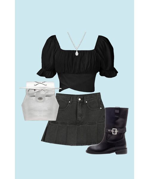 AVANDRESS(アバンドレス )の「BACK RIBBON SQUARE Short-sleeve BLOUSE BLACK(シャツ/ブラウス・レディース・その他・FREE)」の5枚目の写真