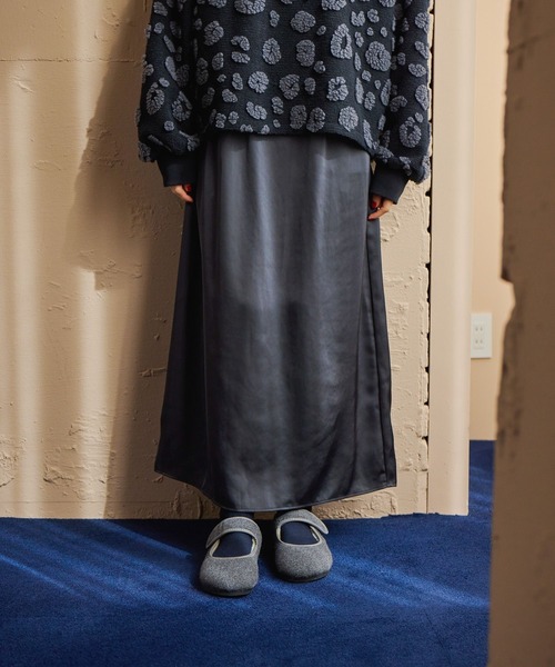 セール】サテンバックスリットスカート（スカート）｜niko and