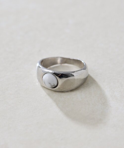 ear PAPILLONNER(イアパピヨネ)の「プチカラーカボションリング(リング・レディース・ゴールド/シルバー・13)」の16枚目の写真