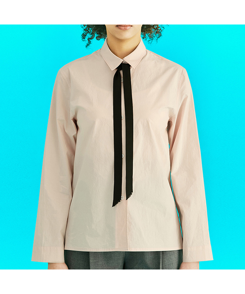 ERER(エルエル)の「Ribbon Detail Shirt Pink(シャツ/ブラウス・レディース・PINK・1/2)」の1枚目の写真
