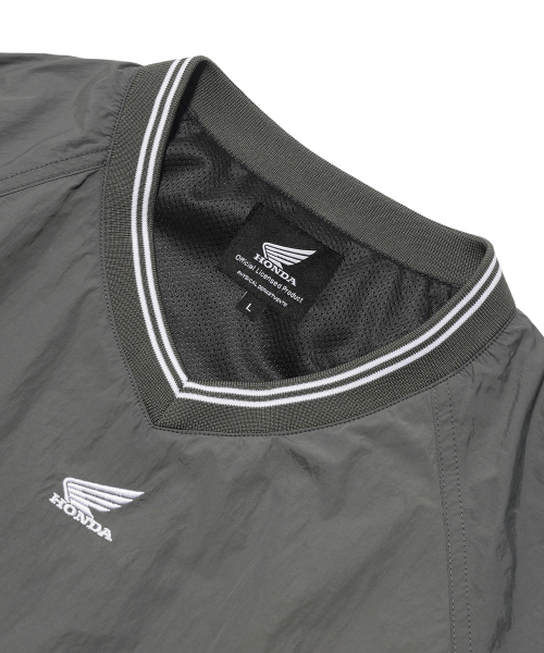 PHYPS MOTORCYCLE(フィップスモーターサイクル)の「Basic nylon Pocket Long Sleeve Charcoal(Tシャツ/カットソー・レディース・その他・LARGE/X-LARGE/SMALL/MEDIUM)」の3枚目の写真