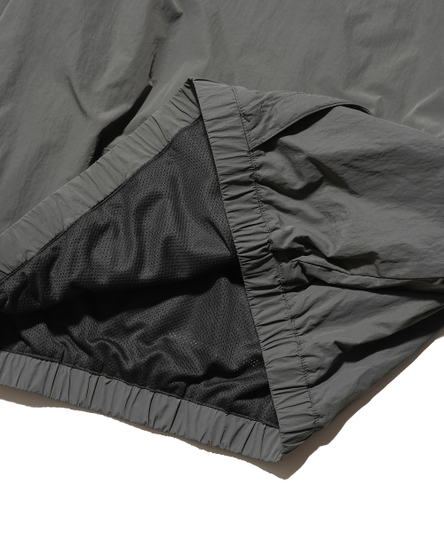 PHYPS MOTORCYCLE(フィップスモーターサイクル)の「Basic nylon Pocket Long Sleeve Charcoal(Tシャツ/カットソー・レディース・その他・LARGE/X-LARGE/SMALL/MEDIUM)」の6枚目の写真