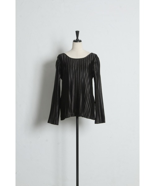 ARVELLIA(アルベリア)の「TEXURED SATIN TOP(Tシャツ/カットソー・レディース・グリーン/ブラック・M)」の18枚目の写真