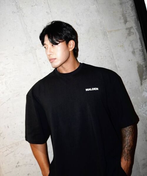 MALDEN(モールデン)の「スプレッドオーバーサイズTシャツ(Tシャツ/カットソー・メンズ・その他・MEDIUM/LARGE/X-LARGE/XX-LARGE)」の6枚目の写真
