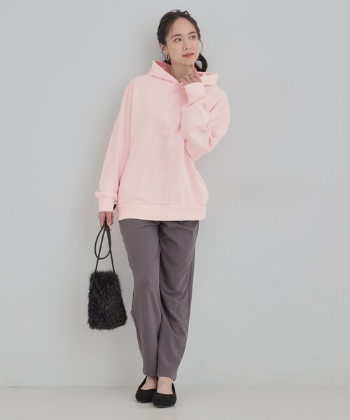 Cutie Blonde(キューティーブロンド)の「【洗濯機可】ポケット付きが嬉しい ケミカル加工フーディ―(パーカー・レディース・ダークグレー/ピンク・00)」の11枚目の写真