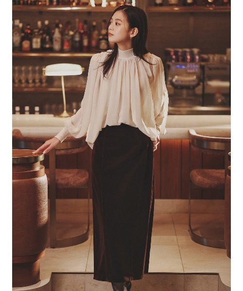 anuans（アニュアンス）の「ベルベットナロースカート（スカート・レディース・ブラウン/ブラック・SMALL/MEDIUM）」の9枚目の写真