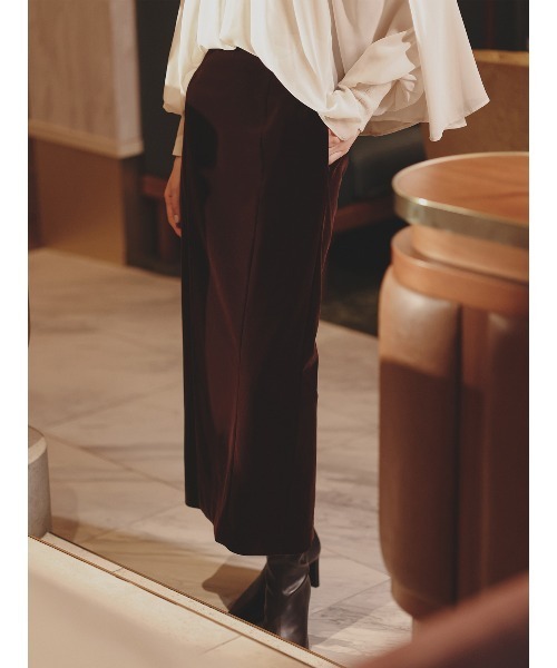 anuans（アニュアンス）の「ベルベットナロースカート（スカート・レディース・ブラウン/ブラック・SMALL/MEDIUM）」の7枚目の写真