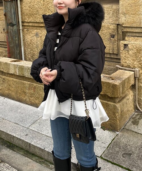 prose verse（プロズヴェール）の「ボリュームファーフード中綿ブルゾン（ダウンジャケット/コート・レディース・ブラック・MEDIUM/LARGE）」の19枚目の写真