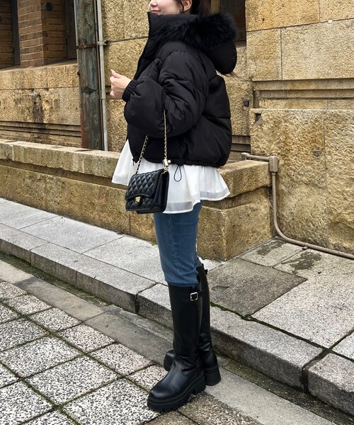 prose verse（プロズヴェール）の「ボリュームファーフード中綿ブルゾン（ダウンジャケット/コート・レディース・ブラック・MEDIUM/LARGE）」の6枚目の写真