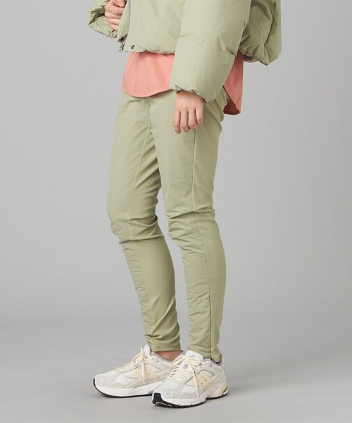 Chacott（チャコット）の「ハイブリッド中わたパンツ（スウェットパンツ・レディース・ブラック/カーキ・M）」の6枚目の写真