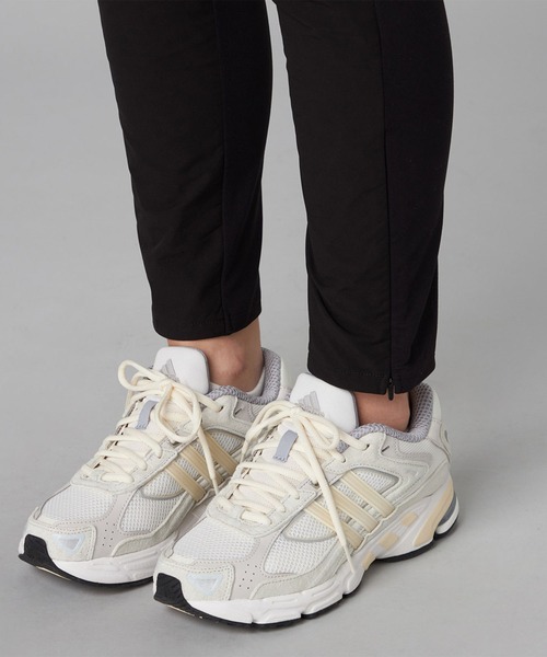 Chacott（チャコット）の「ハイブリッド中わたパンツ（スウェットパンツ・レディース・ブラック/カーキ・M）」の11枚目の写真