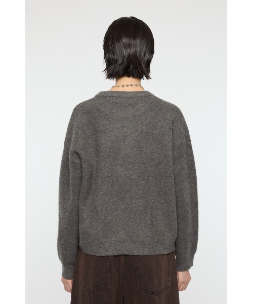 MOUSSY(マウジー)の「FLORAL PATCH JACQUARD セーター(ニット/セーター・レディース・ブラウン/チャコールグレー・FREE)」の11枚目の写真