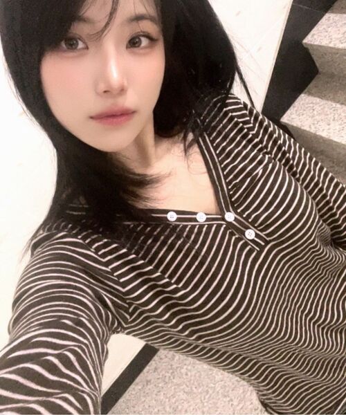 CATTLINE(カトリン)の「ストライプニットスリムフィットニット(ニット/セーター・レディース・その他・FREE)」の22枚目の写真