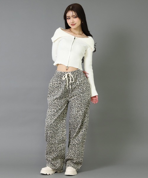 ANAP（アナップ）の「ダブルジップ オフショル リブ ニット トップス（その他トップス・レディース・オフホワイト/ダークグレー/ブラック・F）」の7枚目の写真