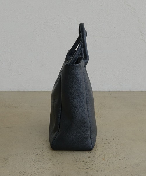 PUAL CE CIN（ピュアルセシン）の「【本革】レザートートバッグ（トートバッグ・レディース・ブラック/グレイッシュベージュ・FREE）」の8枚目の写真