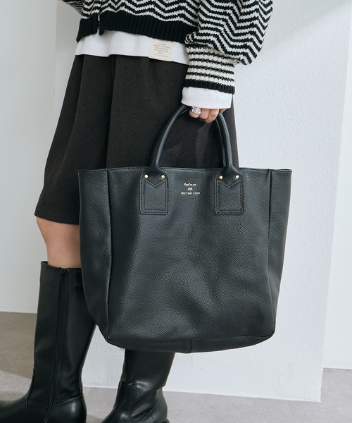 PUAL CE CIN（ピュアルセシン）の「【本革】レザートートバッグ（トートバッグ・レディース・ブラック/グレイッシュベージュ・FREE）」の12枚目の写真