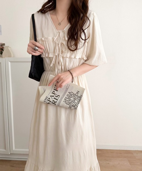 mily bilet(ミウィビレット)の「【mily bilet】1枚で華やぐ♪揺れ感シアーフリルリボンプリーツロングワンピース(ワンピース・レディース・ブラウン/ブルー/ブラック/アイボリー・LARGE/MEDIUM/SMALL/X-LARGE)」の9枚目の写真