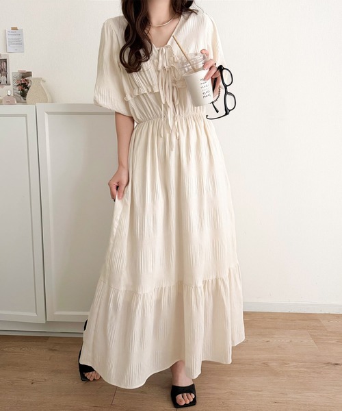 mily bilet(ミウィビレット)の「【mily bilet】1枚で華やぐ♪揺れ感シアーフリルリボンプリーツロングワンピース(ワンピース・レディース・ブラウン/ブルー/ブラック/アイボリー・LARGE/MEDIUM/SMALL/X-LARGE)」の5枚目の写真