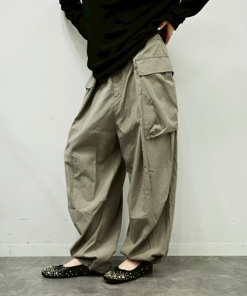 JOURNAL STANDARD LUXE（ジャーナルスタンダード　ラックス）の「《追加2》ミリタリークロス カーゴパンツ（カーゴパンツ・レディース・カーキ/ブラック/グレー・FREE）」の3枚目の写真