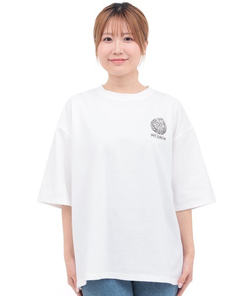 チチカカ(チチカカ)の「インティライミプリントTシャツ【ユニセックス】(Tシャツ/カットソー・メンズ・ホワイト/チャコールグレー・LARGE/MEDIUM)」の12枚目の写真