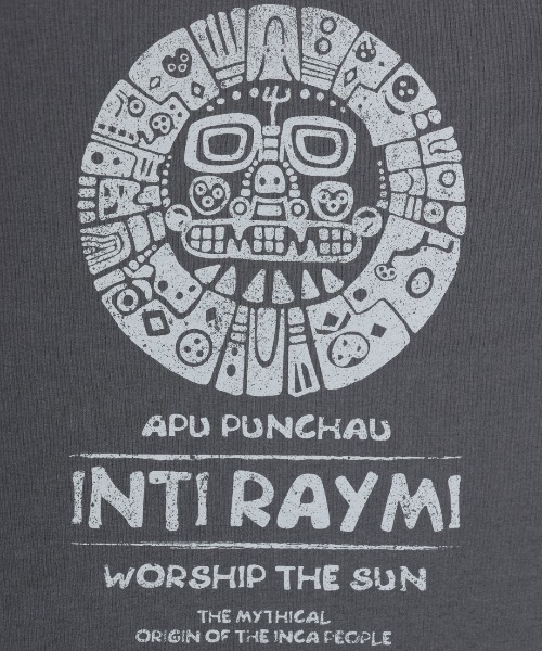 チチカカ(チチカカ)の「インティライミプリントTシャツ【ユニセックス】(Tシャツ/カットソー・メンズ・ホワイト/チャコールグレー・LARGE/MEDIUM)」の18枚目の写真