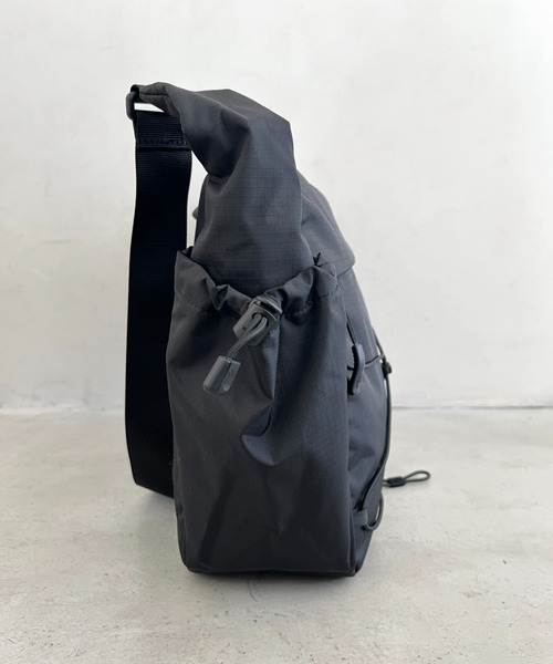 THE NORTH FACE（ザノースフェイス）の「THE NORTH FACE(ザ・ノースフェイス)/軽量 A4収納可 大容量 メッセンジャーバッグ ショルダーバッグ/BOREALIS SOFT MESSENGER（ショルダーバッグ・レディース・ブラック/ベージュ/カーキ・FREE）」の20枚目の写真