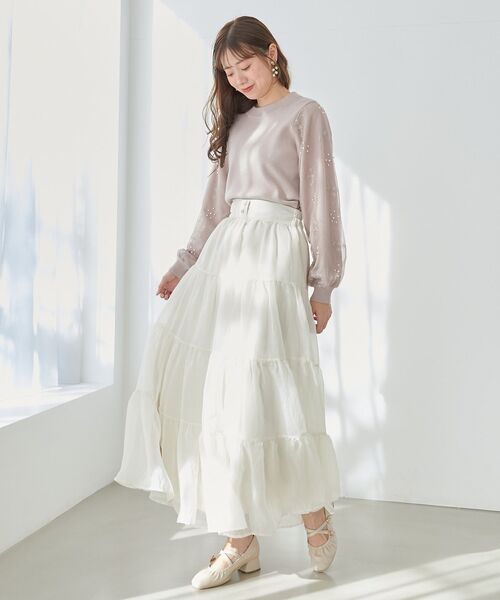 MAJESTIC LEGON(マジェスティックレゴン)の「パールチュールスリーブニット(ニット/セーター・レディース・ブラック/アイボリー/ブルー/ラベンダー/ピンク・MEDIUM)」の6枚目の写真