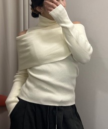 【Nu】ハイネックオフショルニット