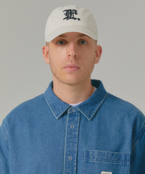 LMCの「GOTHIC 6PANEL CAP ivory（キャップ・レディース・その他・ONE SIZE）」の2枚目の写真